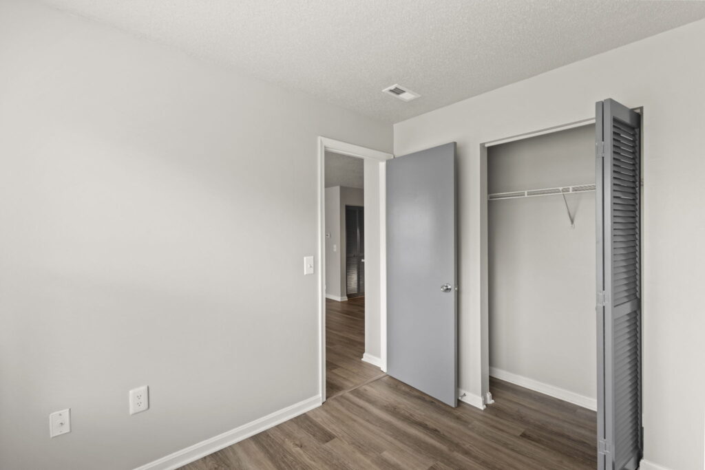 Quartermill Apartments closet in the bedroom