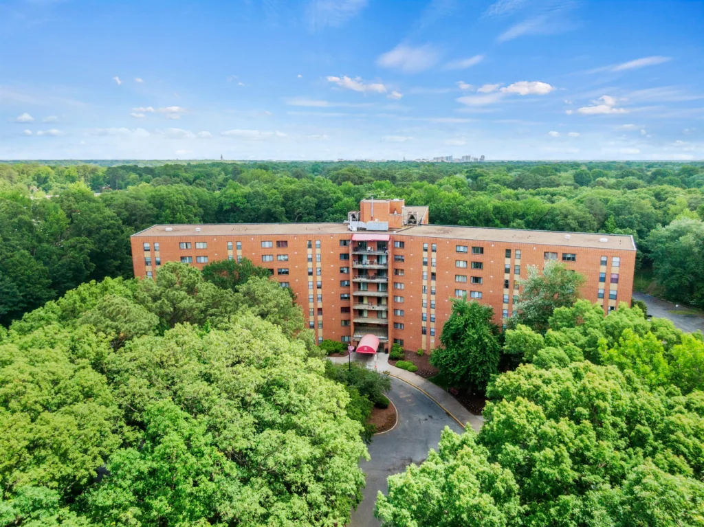 Renaissance Apartments Front Ariel View